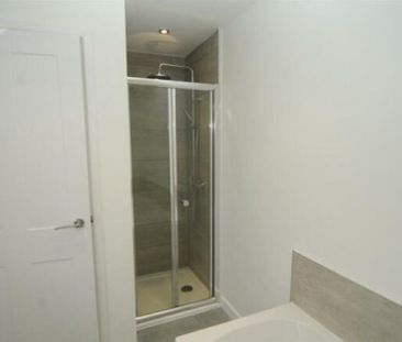 Dickenson Street - Warrington - WA2 - Photo 3