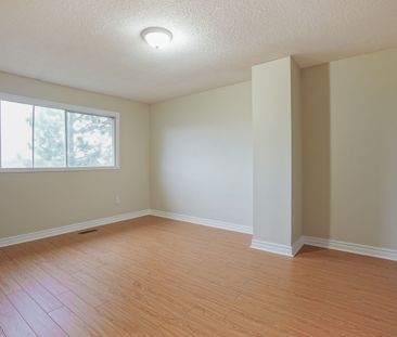 For Lease - 3510 South Millway Drive Unit# 20, Mississauga, Ontario - Photo 4
