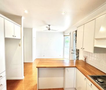 15 Mann Road, - Photo 2