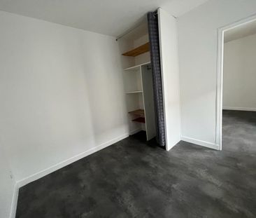 Location Appartement 2 pièces 33m² LA ROCHELLE 17000 - Photo 3