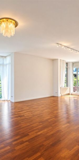 Appartement te huur in Ukkel voor € 2.350 met 3 slaapkamers - foto 1