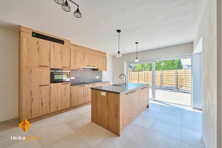 Zéér mooi en ruim gelijkvloers appartement met 2 slpks nabij het centrum van Hamont! - Foto 4
