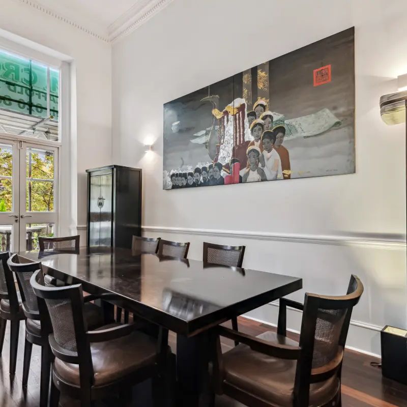 5 bedroom flat in South Kensington - Photo 1