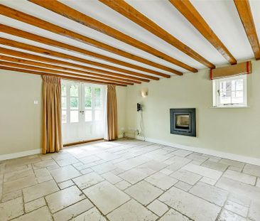 4 bedroom detached house to rent - Photo 1