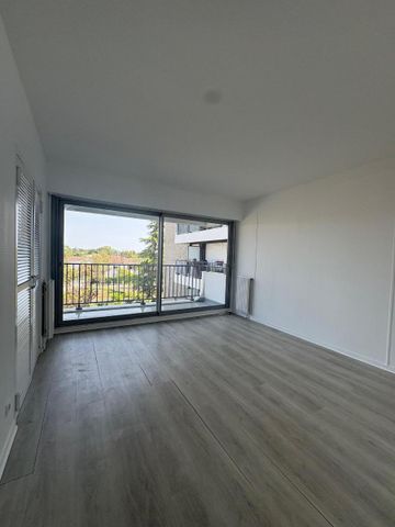 Location Appartement 2 pièces 50m² MERIGNAC 33700 - Photo 4