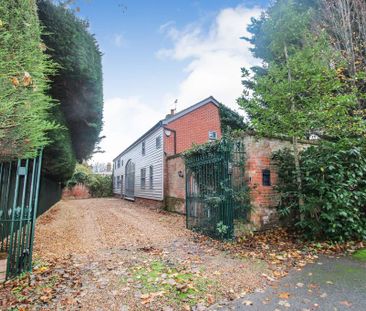 3 bedroom detached house to rent - Photo 5