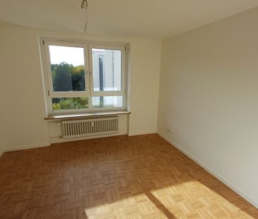 Moderne 3-Zimmer Wohnung mit Balkon in Haar - Photo 3