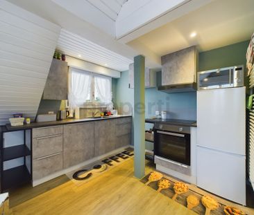 Heimelig 2.5-Zimmer-Wohnung mit Galerie und Aussicht in Uttigen - Photo 3