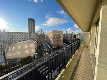 Location Appartement 1 pièce 32m² - Photo 2