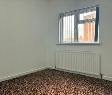 3 bedroom detached house to rent - Photo 5