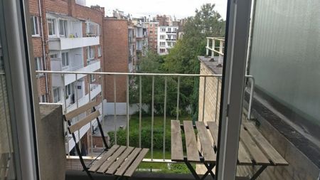 Appartement te huur - Foto 2