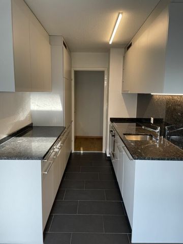 Schöne zentral gelegene 3.5 Zimmer-Wohnung in Rapperswil - Photo 3