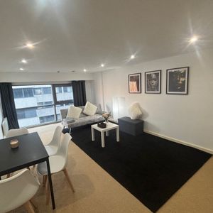 Paramount, Beckhampton Street, Swindon - Photo 2