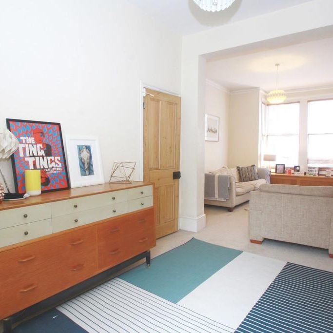4 bedroom terraced house to rent - Photo 1