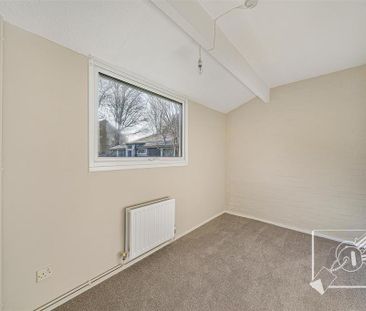 2 bedroom detached bungalow to rent - Photo 2