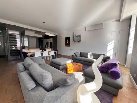 Location Appartement 6 pièces 178m² LYON 2ème - Photo 3