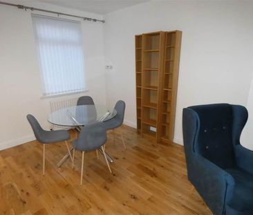 62 Ravenscroft Avenue, Belfast, BT5 5BB - Photo 4