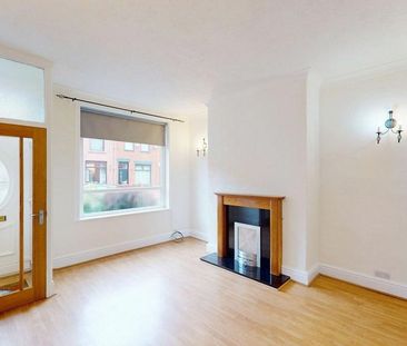 2 bedroom terraced house to rent - Photo 3
