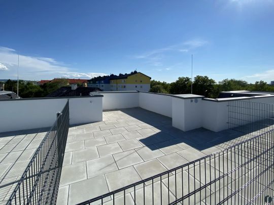 Top-Neubauwohnung, zentrumsnah mit 28m2 Dachterrasse - Photo 1