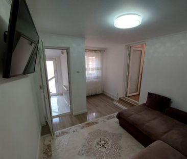 Casa de inchiriat in zona centrala | Mobilata si Utilata - Photo 1