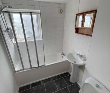 Belle Vue Estate - Photo 3