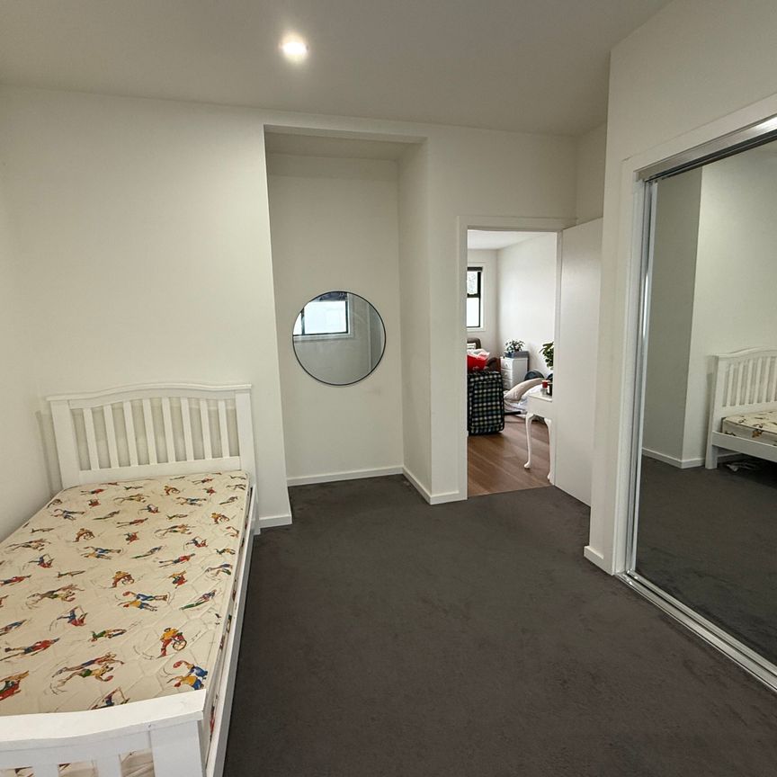Wantirna - Photo 1