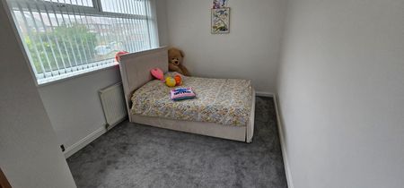 3 Bed - 31 Town Street, Leeds - LS10 3NY - Student - Photo 5