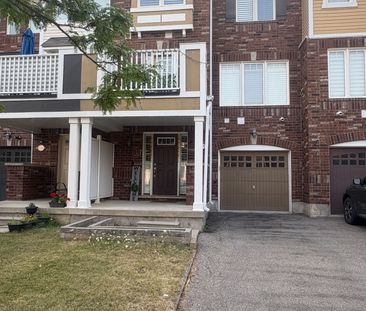 For Lease - 271 Woodley Crescent, Milton, Ontario - Photo 3