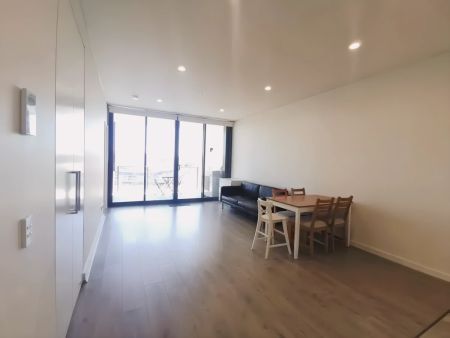 2Bedrooms, 2Bathrooms - Photo 2