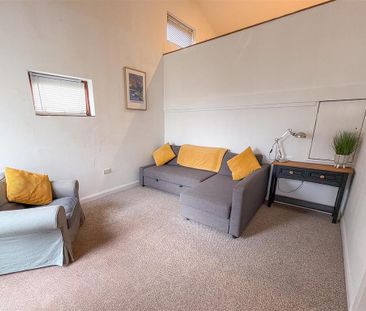 4 bedroom property to rent - Photo 2