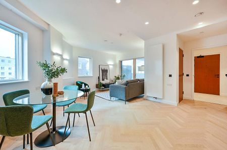 2 bedroom flat to rent - Photo 2