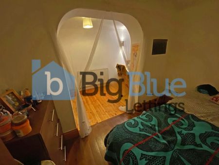 4 bedroom terraced house to rent - Photo 2