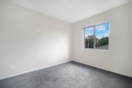 Take advantage of a brand new build at Papakura - Photo 3