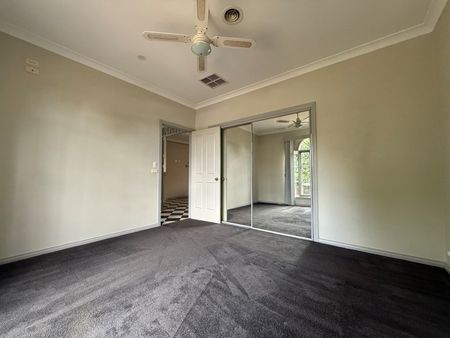 87 Cornwall Road, Pascoe Vale VIC 3044 - Photo 5