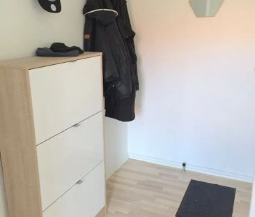 Lysfyldt 2-værelses lejlighed nær vandet i Nørresundby - Foto 4