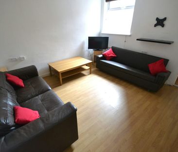 Johnson Road, Lenton, Nottingham, NG7 - Photo 2