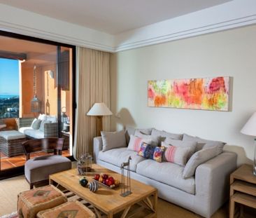 2 Bedroom Apartment For Rent in Benahavís, Málaga - Photo 4