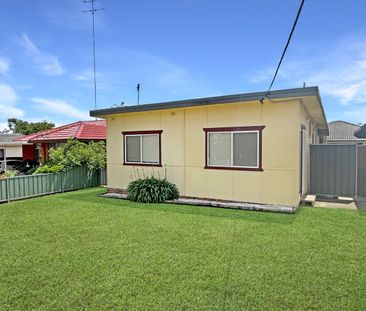 Convenient Location - Photo 4