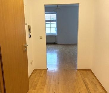 Singlewohnung mit Parkplatz in bester Lage Nähe Donau-Uni zu vermieten - Foto 4