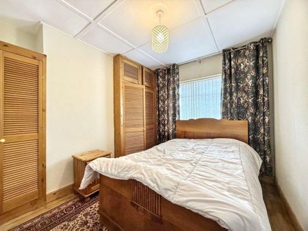 Leaholme Terrace, Blackhall Colliery, Hartlepool, Durham, TS27 4AB - Photo 5