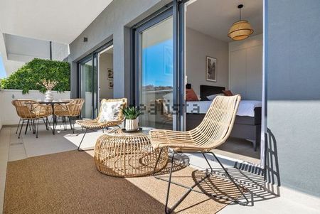 Alquiler de piso en Calle Calancha - Photo 2