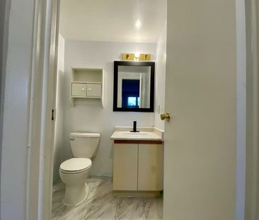 For Lease - 5 Jacksway Crescent Unit# 318, London North, Ontario - Photo 4