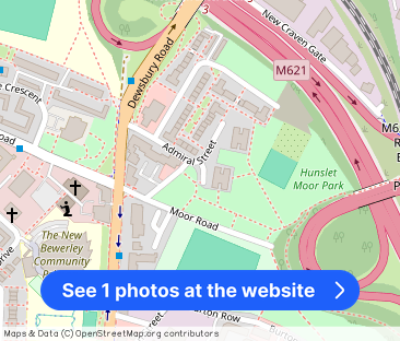 Crescent Towers, Leeds - Photo 1