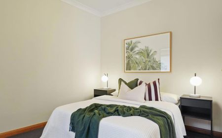 NEAT MODERN HOME IN FANTASTIC WESTERN SUBURB LOCATION - Photo 5