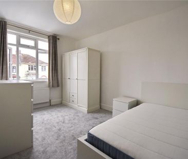 6 bedroom semi-detached house to rent - Photo 4