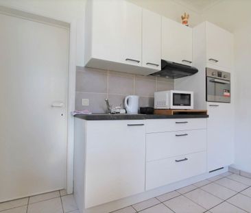 Gelijkvloers appartement met 1 slaapkamer - Photo 3