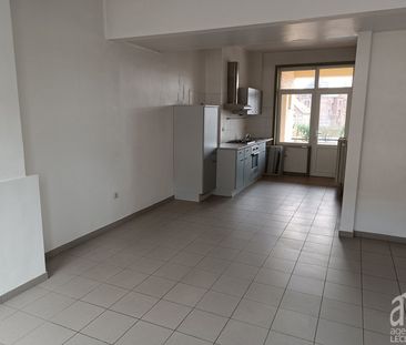 Appartement - à louer - - Photo 3