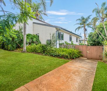 8 Bennet Street, Port Macquarie NSW 2444 - House For Rent | Domain - Photo 4