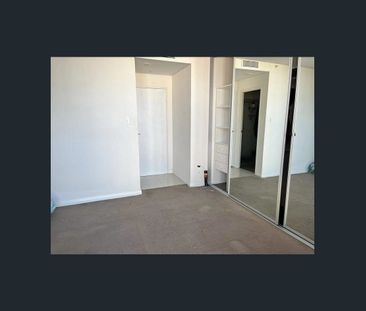 City View One Bedroom Apartment For Lease - Photo 6