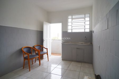Apartamento com 2 quartos e 88m² para alugar em Passo da Areia, Porto Alegre. - Photo 2